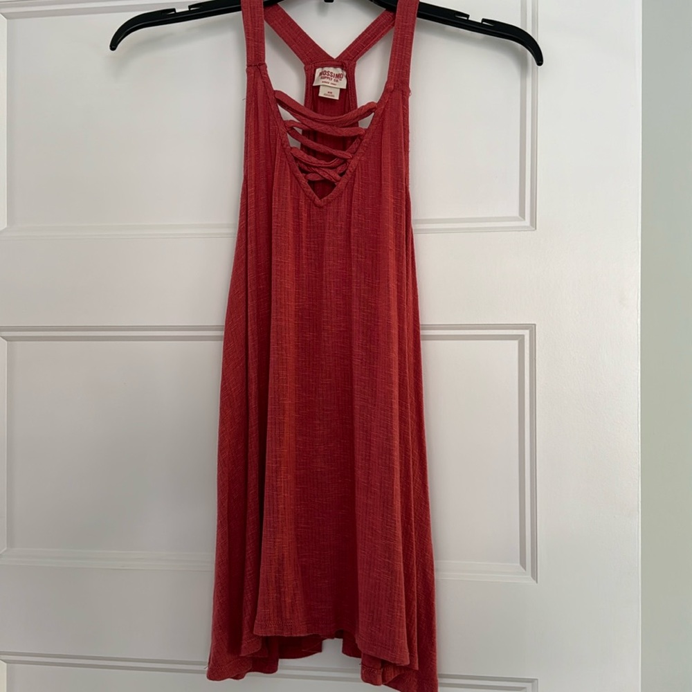 Sleeveless top